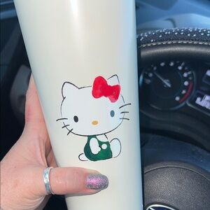 Starbucks x Hello Kitty cup